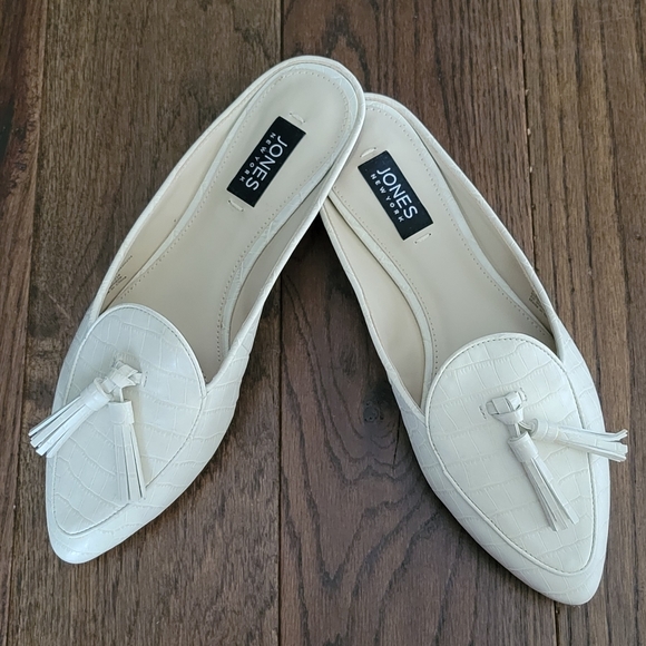 Brand new never worn Jones New York slides - Picture 1 of 2